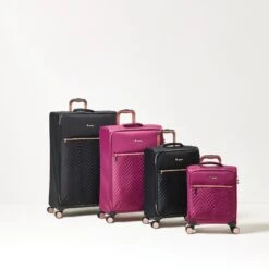 IT Luggage Bewitching - Extra Large (Purple Potion) -Travel Bag Store 21 1c68b1c2 edde 42e0 b89e cf8b831ba073