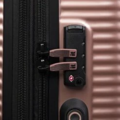 IT Luggage Helixian - 3pc Set (Metallic Rose Gold) -Travel Bag Store 32898 UK16 2842 08MetallicrosegoldS397SSTSAlock