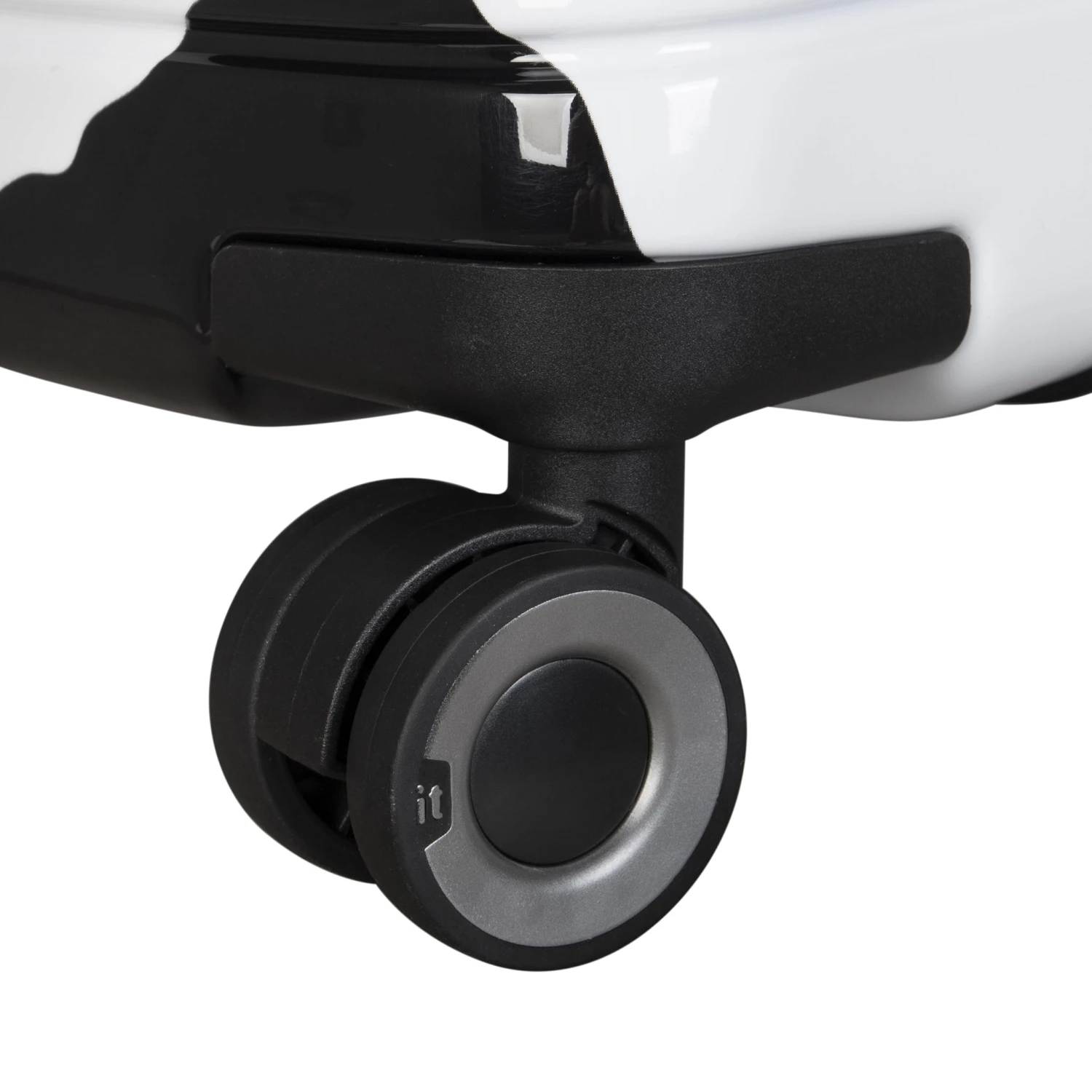 IT Luggage Indulging II - 4pc Set (Moo Cow Print) 20 IT Luggage Indulging II - 4pc Set (Moo Cow Print) - Image 18