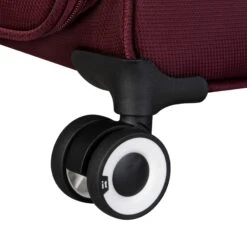 IT Luggage Intrepid - 4pc Set (Dark Red) -Travel Bag Store 61356 US12 2078D08DarkredS055SSWheel